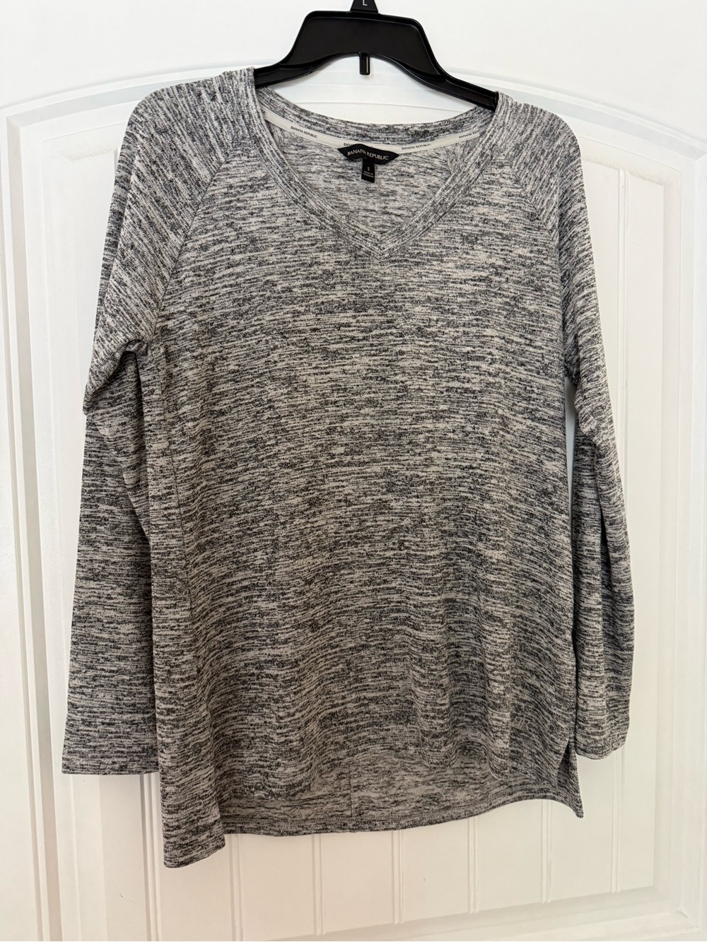 Banana Republic Gray Marled Crewneck Top